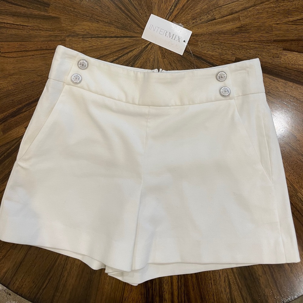 Veronica Beard white shorts size 0 New with tag